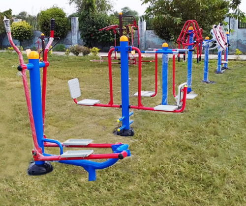 Outdoor Fitness Equipment In Dewas